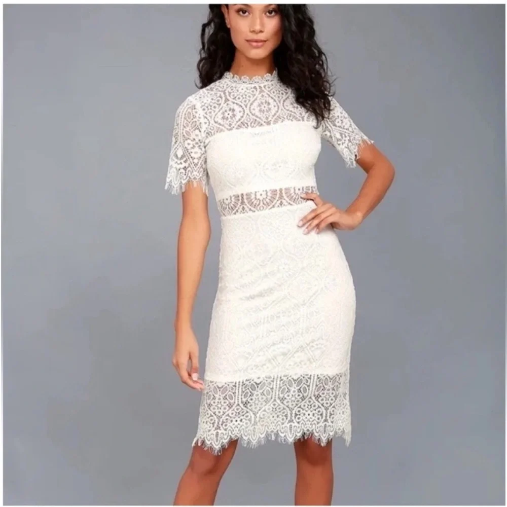 Lulu's Remarkable White Lace Midi Dress. Medium. NWT. - Picture 3 of 15